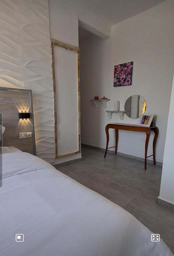 Dolce Vita Palacio Douala Extérieur photo