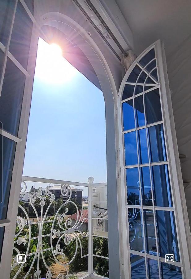 Dolce Vita Palacio Douala Extérieur photo